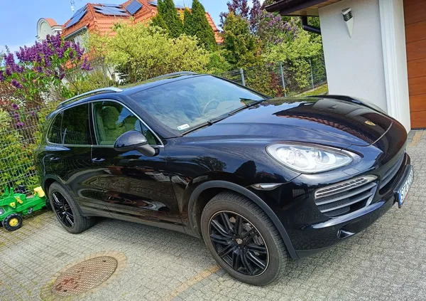 śląskie Porsche Cayenne cena 113160 przebieg: 136210, rok produkcji 2011 z Żerków